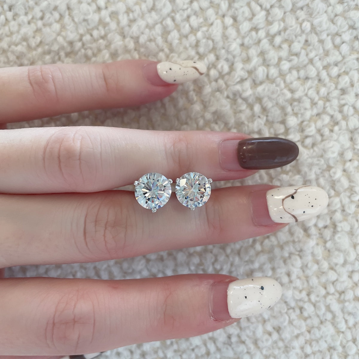 [AuraEcho]Dainty Round Shape Earrings