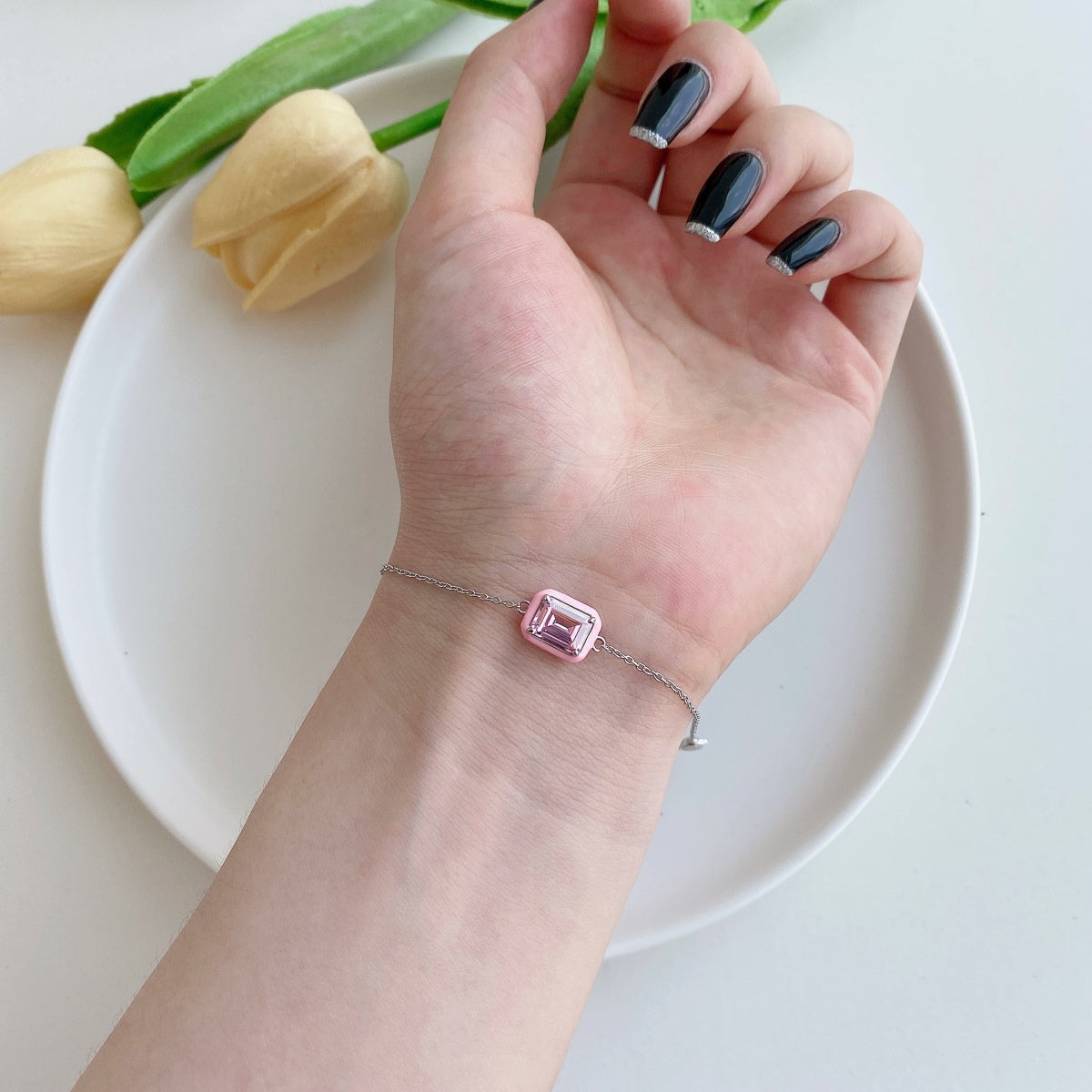 [AuraEcho]2.0 Carat Sparkling Colorful Emerald Cut Daily Bracelet