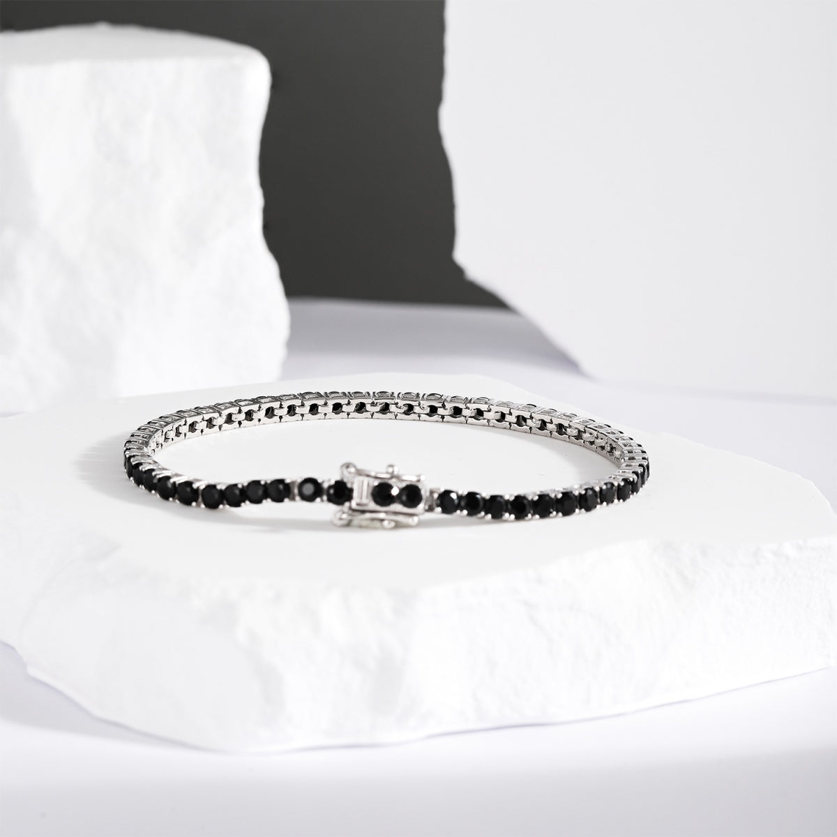 [AuraEcho]Radiant Colorful Round Cut Party Bracelet