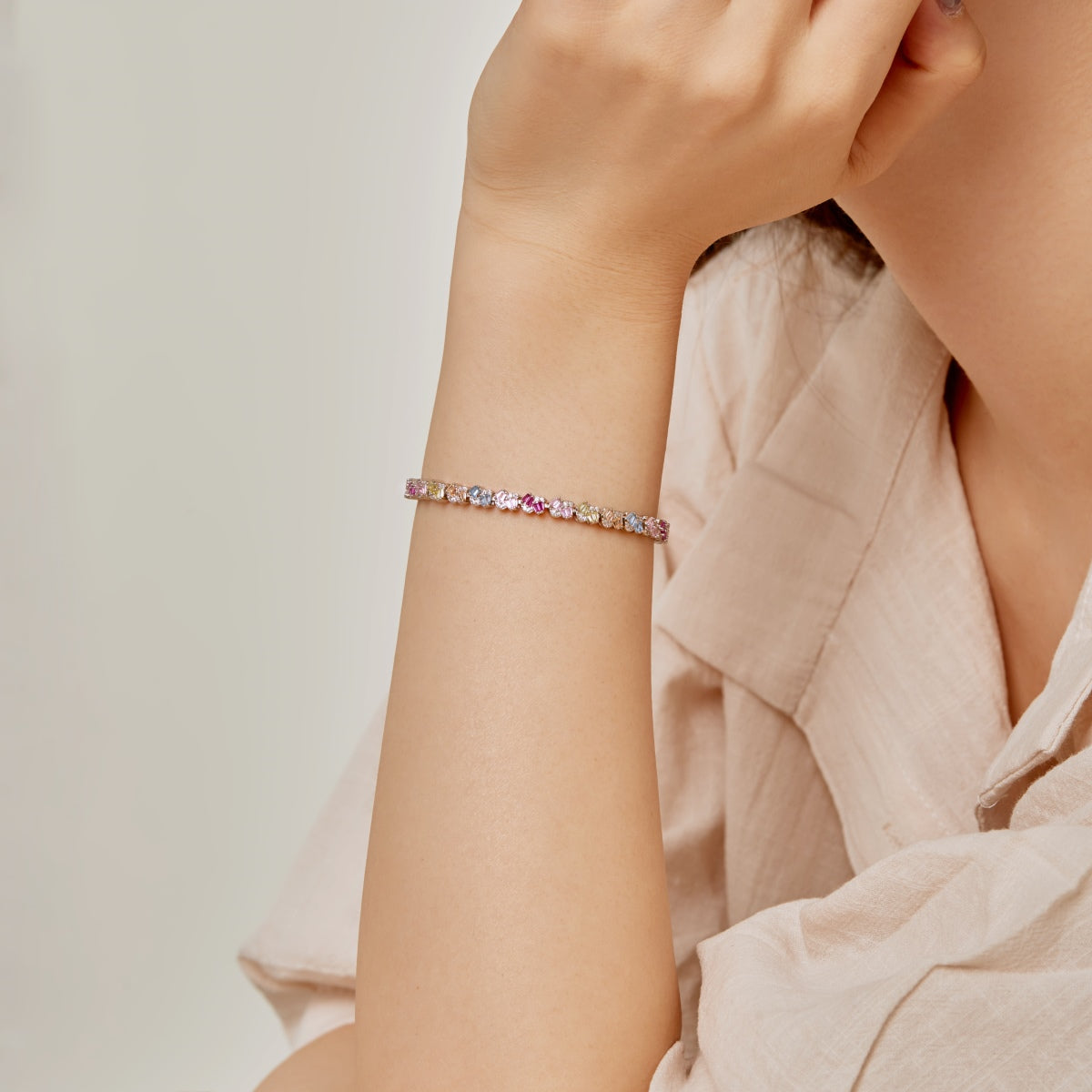 [AuraEcho]Ornate Colorful Flower Shape Party Bracelet