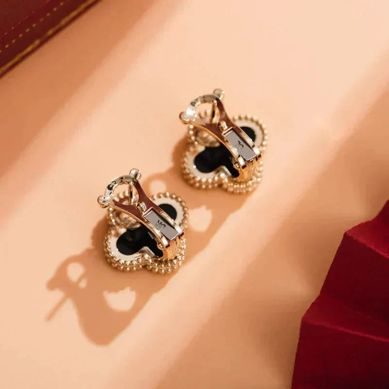 [AuraEcho]CLOVER MEDIUM 1 MOTIFS  ONYX STUD EARRINGS
