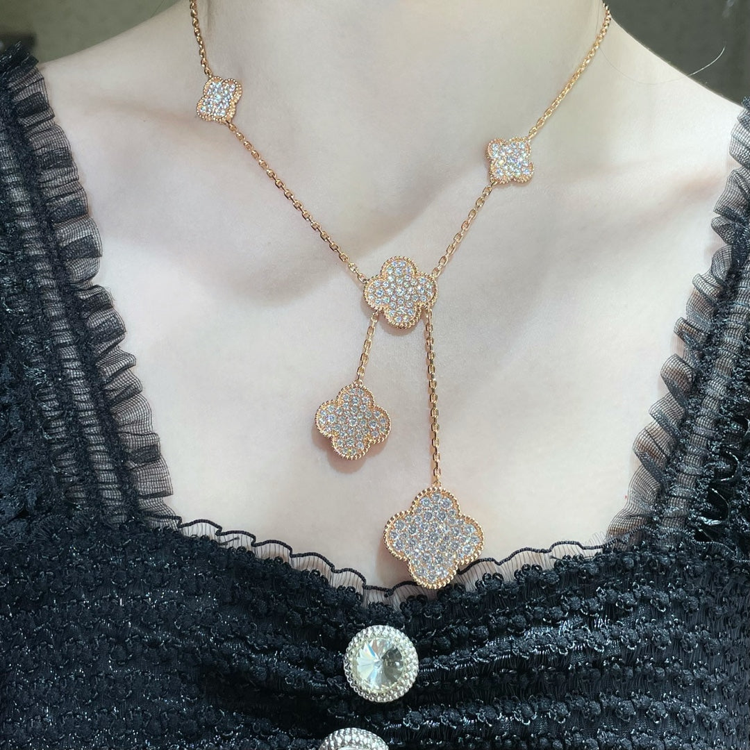 [AuraEcho]CLOVER 6 MOTIF DIAMOND PAVED NECKLACE