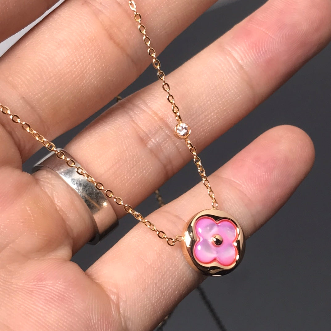 [AuraEcho]COLOR BLOSSOM PINK MOP SUN GOLD NECKLACE