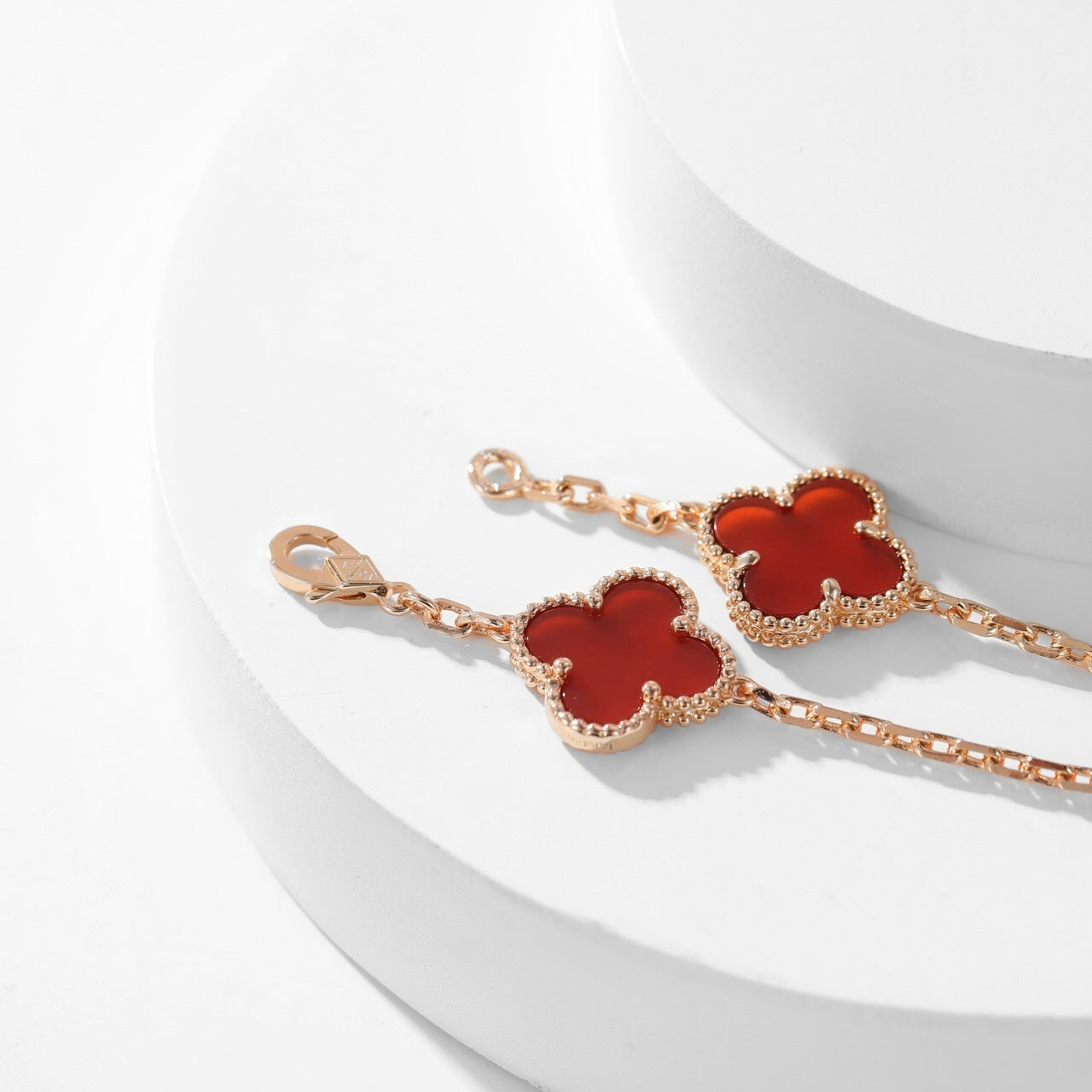 [AuraEcho]CLOVER 10 MOTIFS CARNELIAN NECKLACE