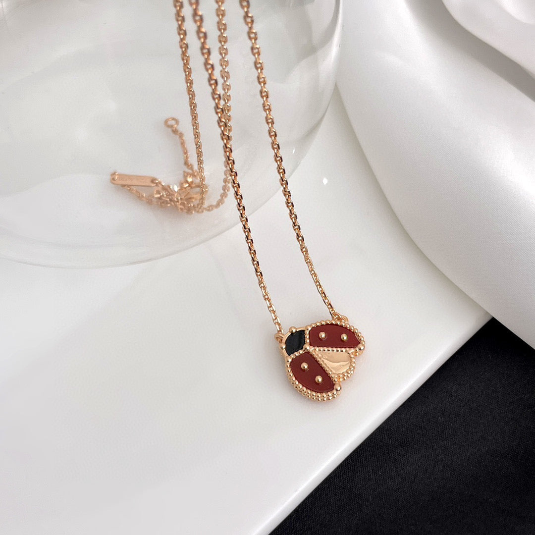[AuraEcho]LUCKY  CARNELIANS LADYBUG NECKLACE