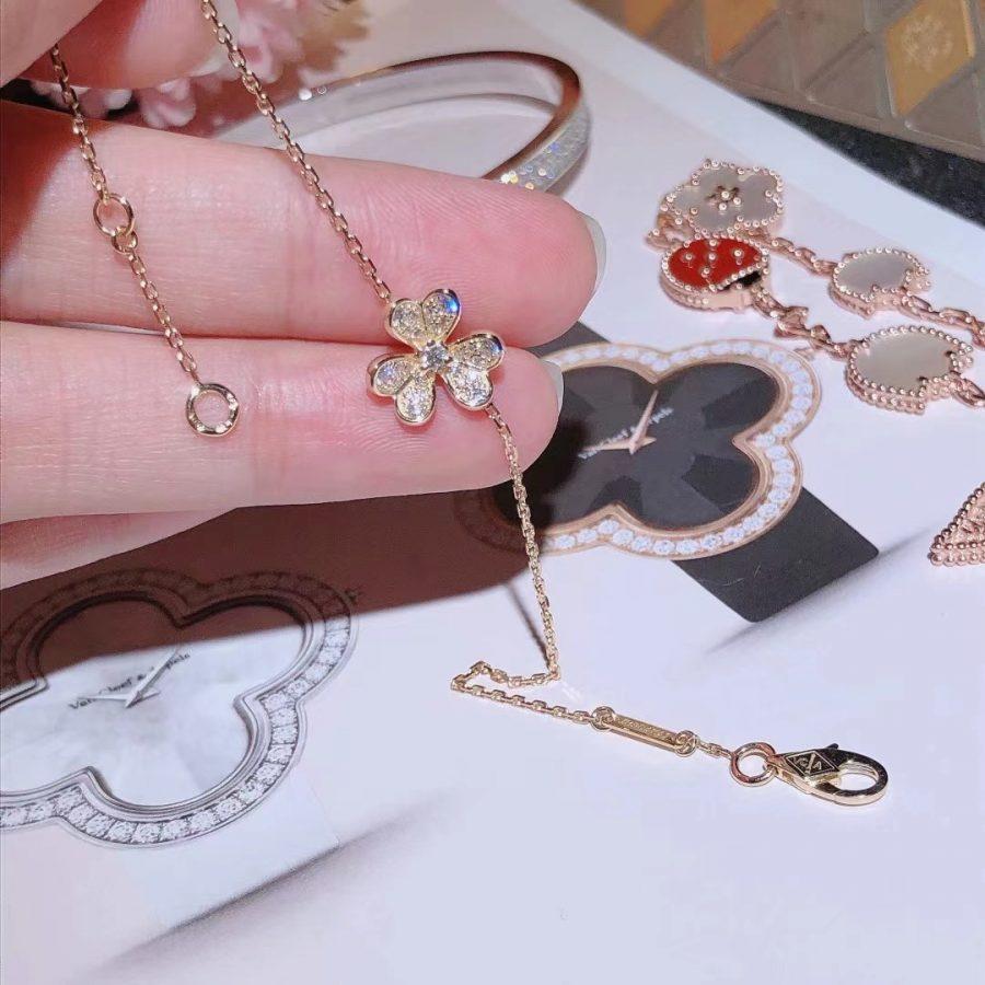 [AuraEcho]FRIVOLE GOLD FLOWER DIAMOND BRACELET